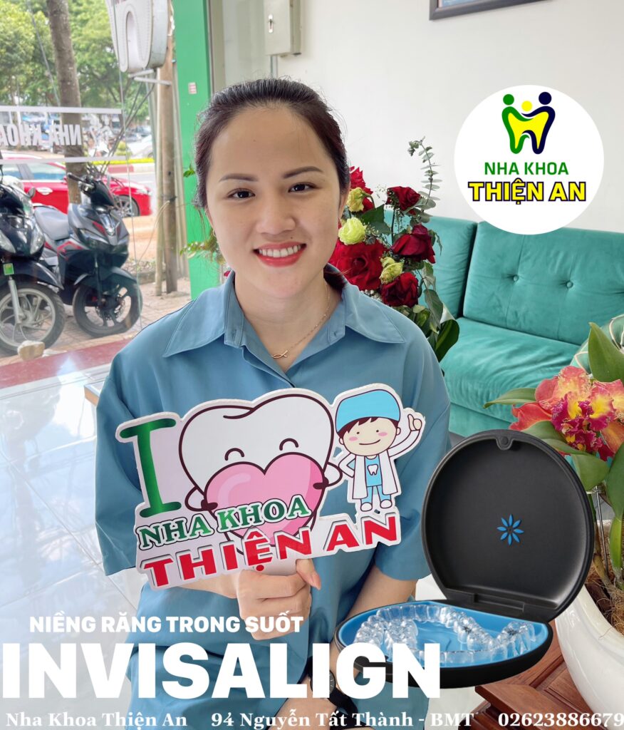 niềng răng trong suốt